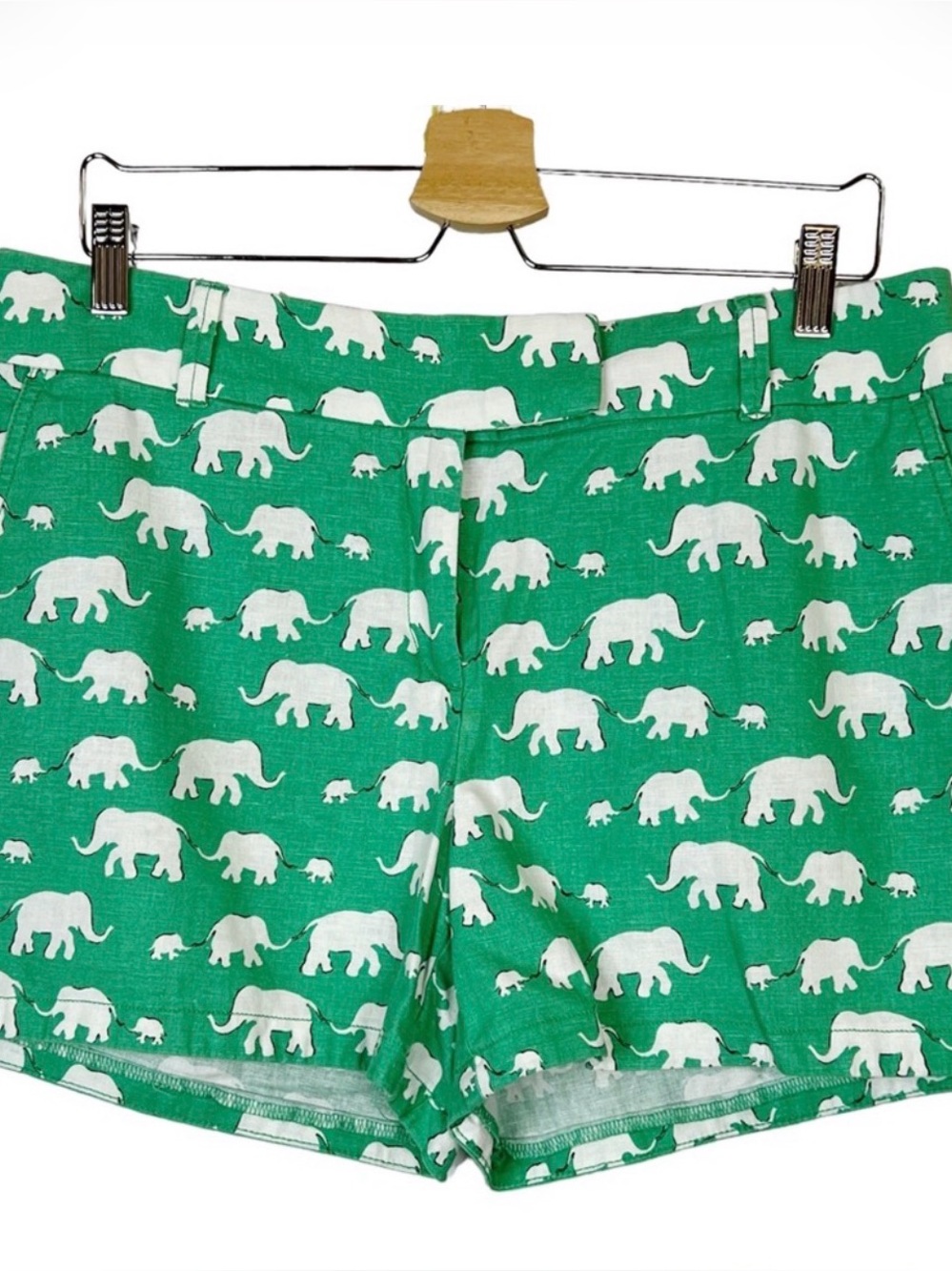 Loft Women’s Green Elephant-Print Shorts